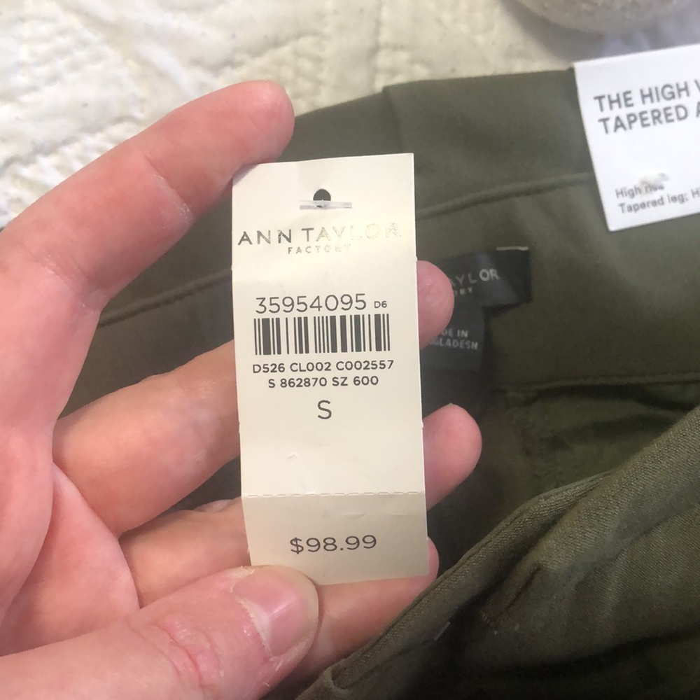 NWT Ann Taylor Olive Green High Waist Tapered Cropped Paperbag Ankle Pants Small - Picture 6 of 6